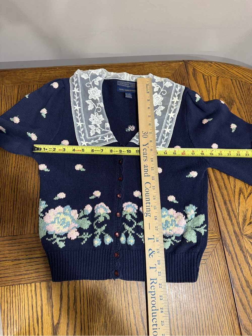 Charming Navy Floral Knit Cardigan Lace Collar Hand Embroidered Feminine Style - Picture 10 of 14
